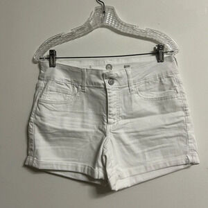 American Heritage White Midi  Shorts